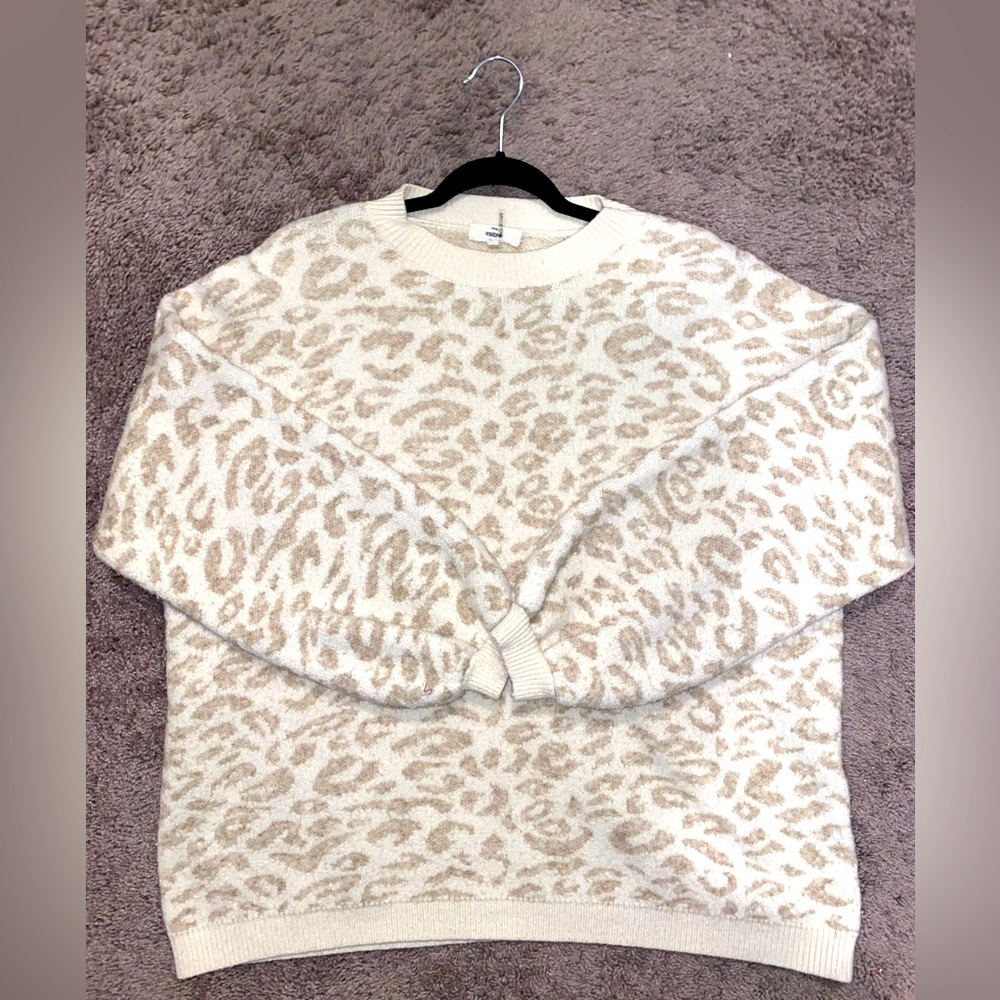 Entro Leopard Print Sweater